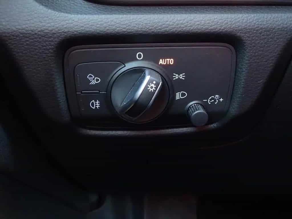 Audi A3 Sportback 30 1.0 TFSI sport Klimaaut. DAB USB 01/2019-photo-23