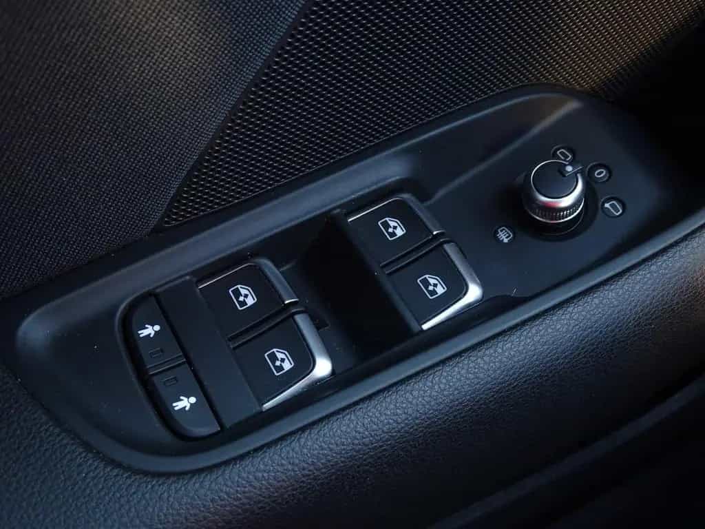 Audi A3 Sportback 30 1.0 TFSI sport Klimaaut. DAB USB 01/2019-photo-24