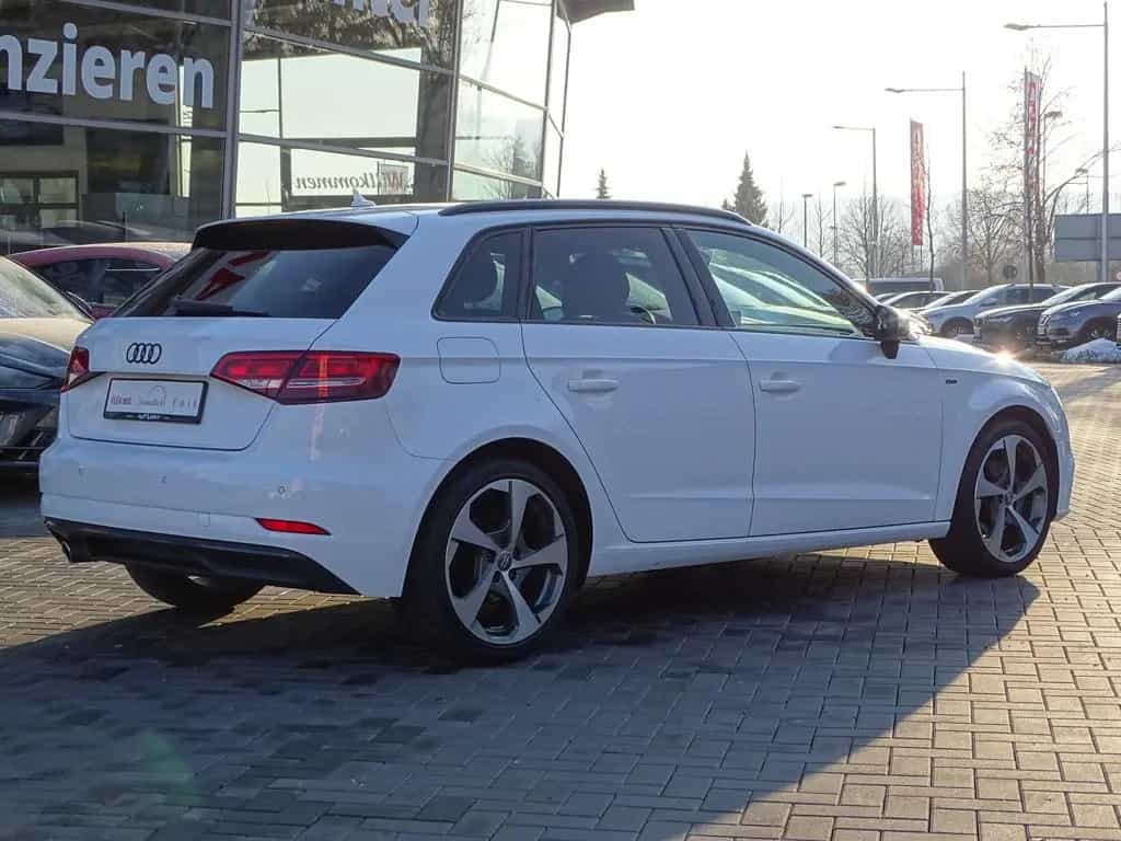 Audi A3 Sportback 30 1.0 TFSI sport Klimaaut. DAB USB 01/2019-photo-4