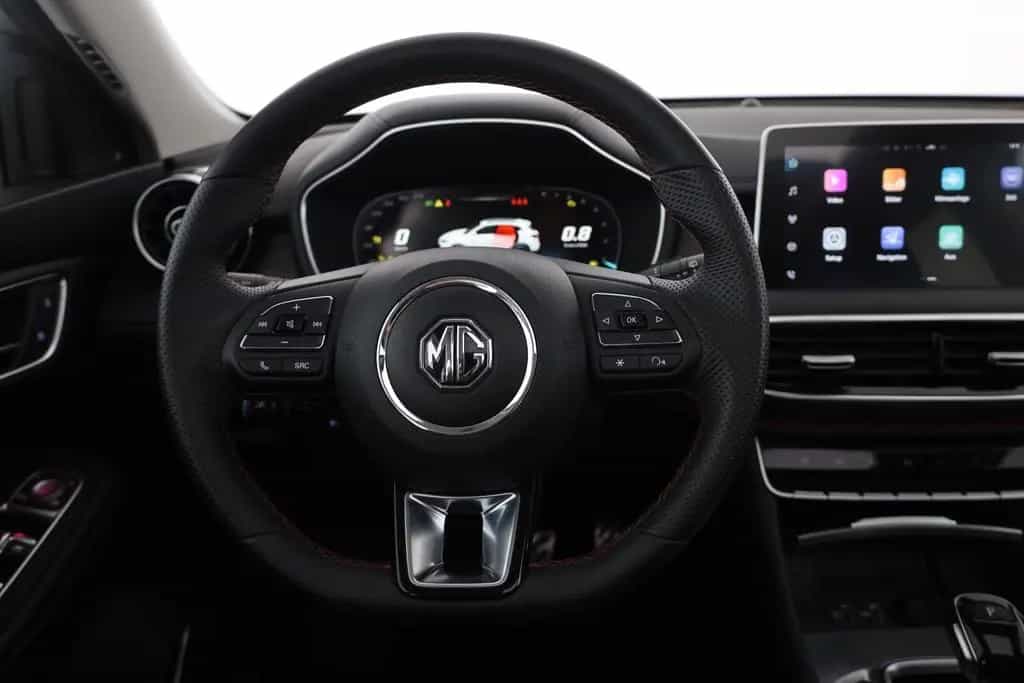 MG HS 1.5 T-GDI Luxury Aut. LED ACC Navi 360° Pano 03/2024-photo-13