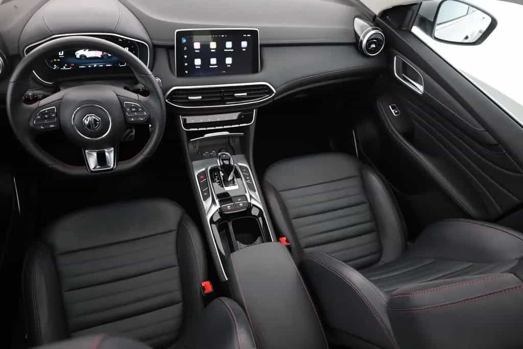MG HS 1.5 T-GDI Luxury Aut. LED ACC Navi 360° Pano 03/2024-photo-26