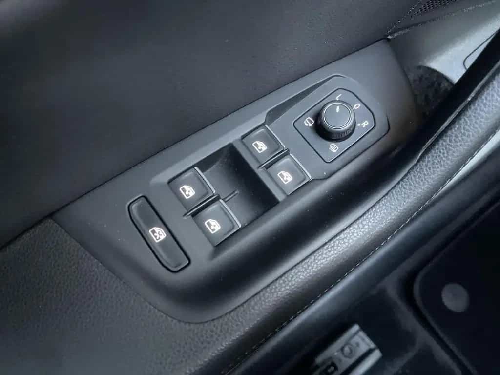 Volkswagen Passat Variant 2.0 TSI DSG Highline LED PANO NAV 03/2016-photo-19
