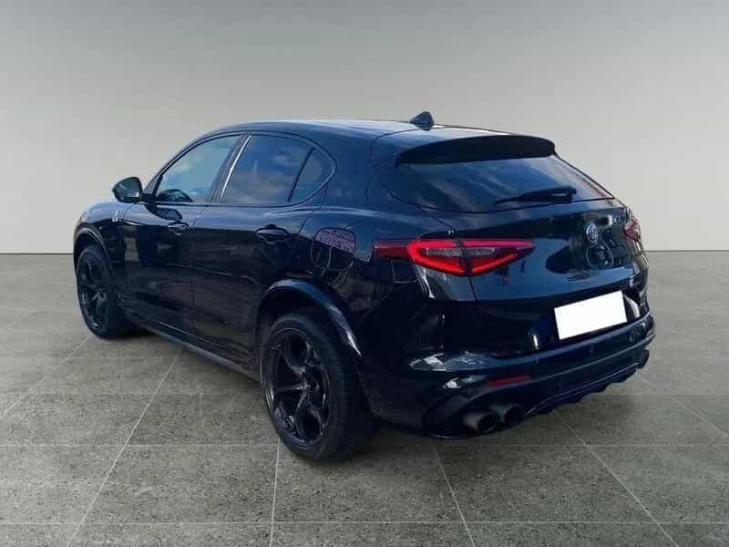 Alfa Romeo Stelvio 2.9 Bi-Turbo V6 510 CV AT8 Qu 04/2018-photo-2