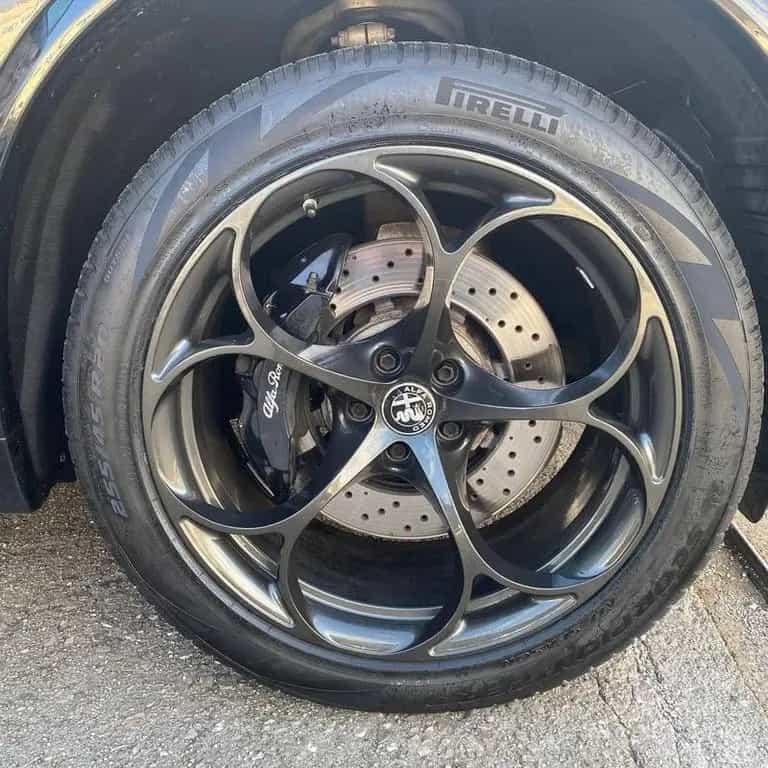 Alfa Romeo Stelvio 2.9 Bi-Turbo V6 510 CV AT8 Qu 04/2018-photo-6
