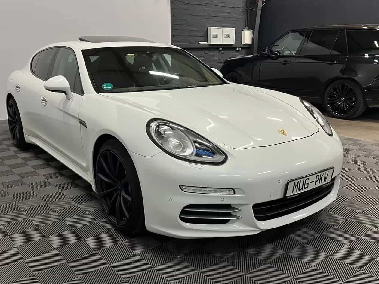 Porsche Panamera 04/2016-photo-3