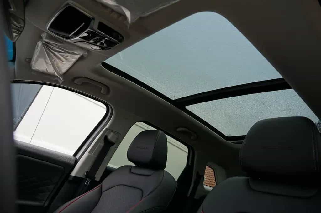 BAIC X75 1,5L GDI 1.Hd Massage/Sitzbelüftung/360°/DAB 07/2025-photo-4