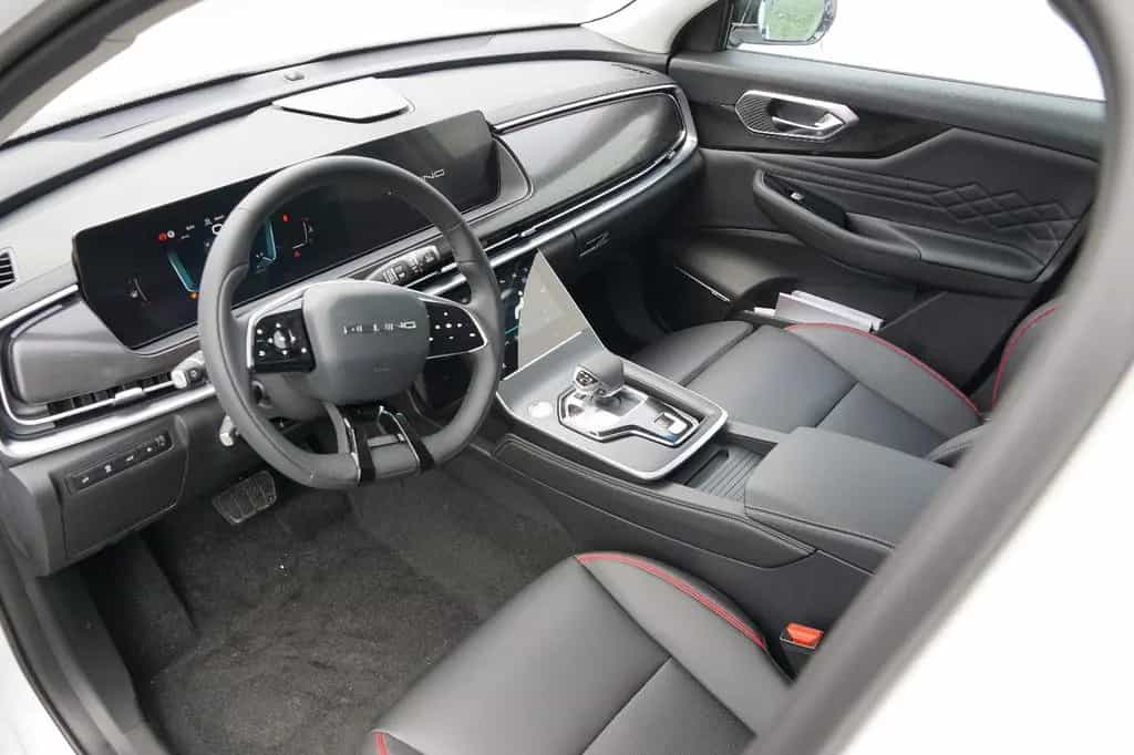 BAIC X75 1,5L GDI 1.Hd Massage/Sitzbelüftung/360°/DAB 07/2025-photo-8