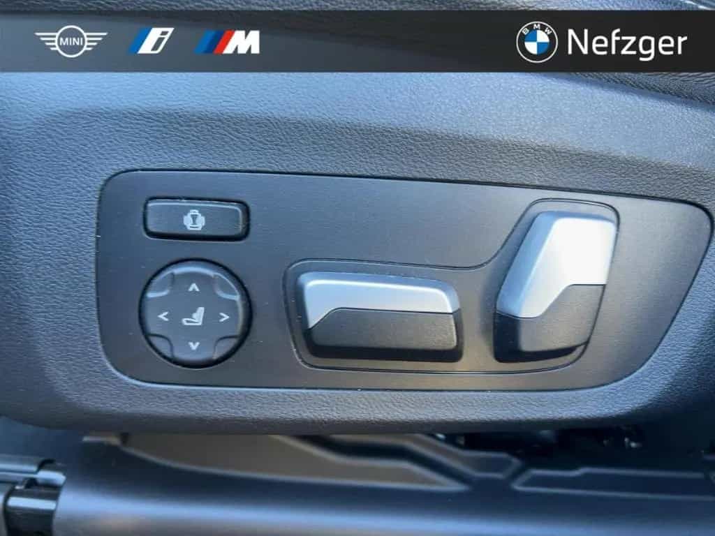 BMW X3 xDrive30d Park-Assistent AHK LED HiFI 07/2022-photo-12