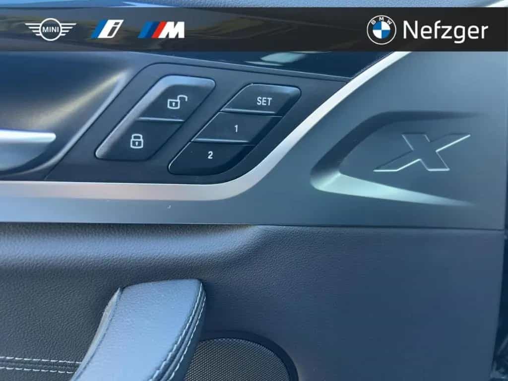 BMW X3 xDrive30d Park-Assistent AHK LED HiFI 07/2022-photo-16