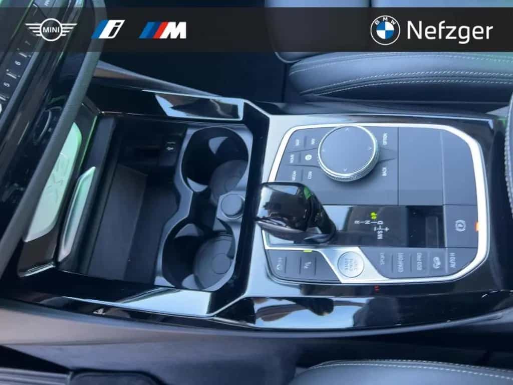 BMW X3 xDrive30d Park-Assistent AHK LED HiFI 07/2022-photo-17