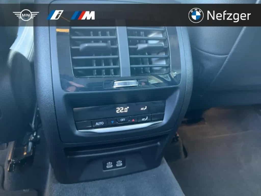 BMW X3 xDrive30d Park-Assistent AHK LED HiFI 07/2022-photo-18