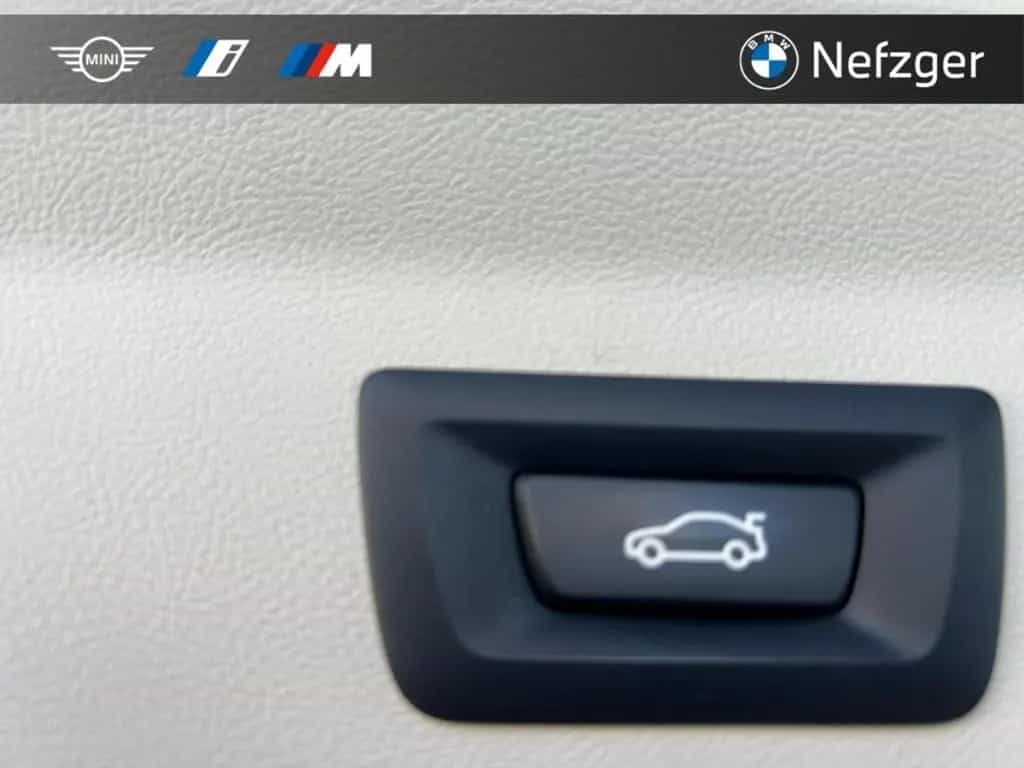 BMW X3 xDrive30d Park-Assistent AHK LED HiFI 07/2022-photo-19