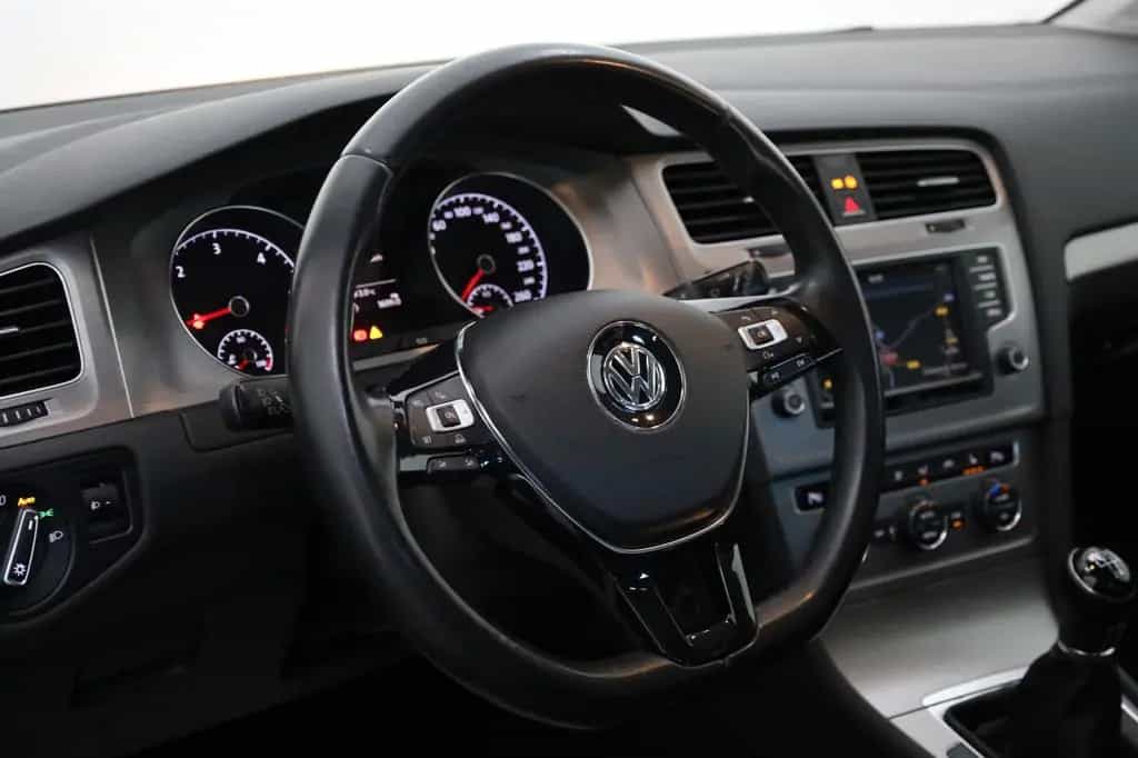 Volkswagen Golf VII Lim.Comfortline BMT,T.Leder,Navi,SH,PDC 03/2016-photo-14