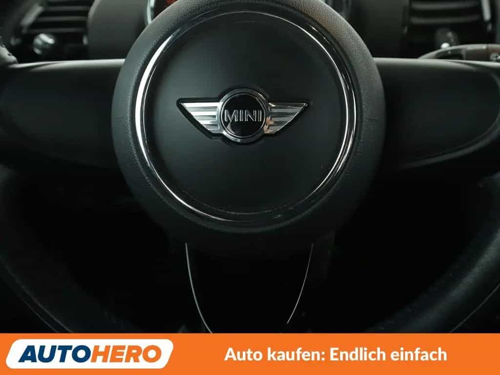 MINI One Clubman Clubman One *PDC*SHZ*ALU*KLIMA*GARANTIE* 01/2018-photo-18