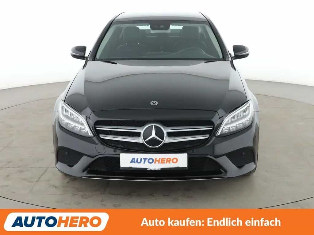 Mercedes-Benz C-Class 180 Avantgarde Aut.*NAVI*TEMP*CAM*PDC*SHZ*ALU* 12/2019-photo-8