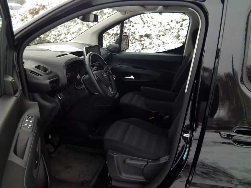 Opel Combo Life 1.5D Elegance PDC+Kam SHZ LHZ Navi-Ap 01/2022-photo-15