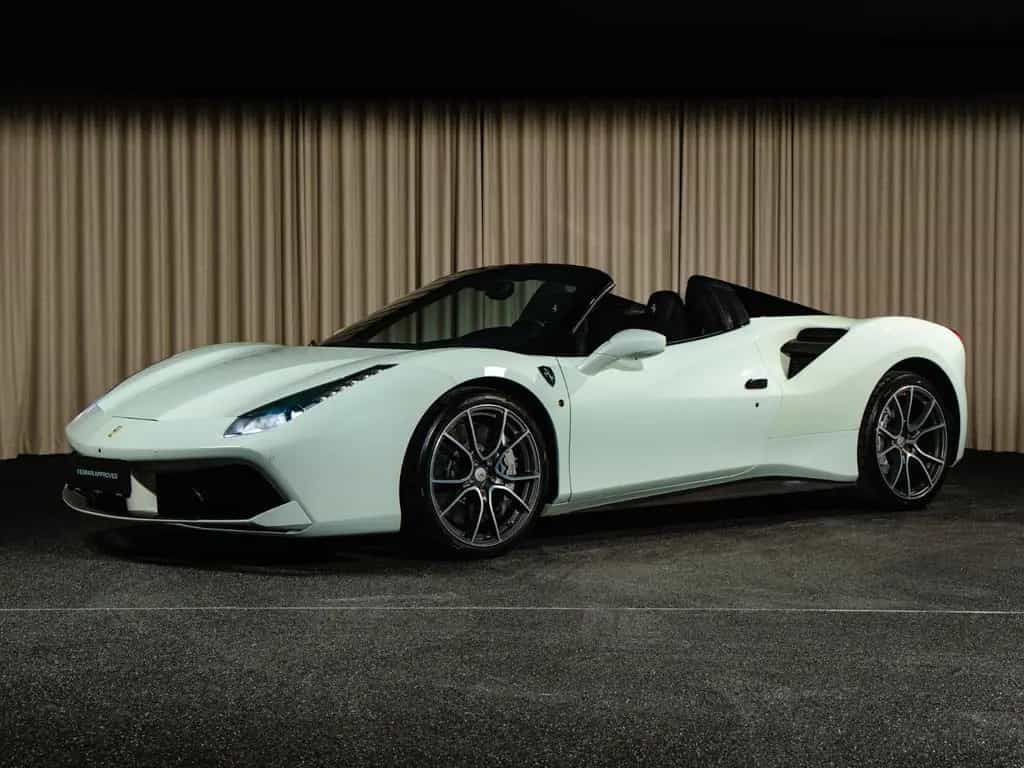 Ferrari 488 Spider *FERRARI DENMARK* 04/2017-photo-1