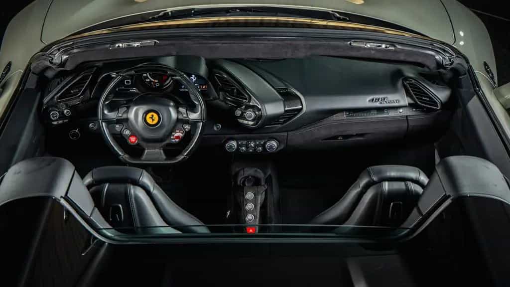 Ferrari 488 Spider *FERRARI DENMARK* 04/2017-photo-24