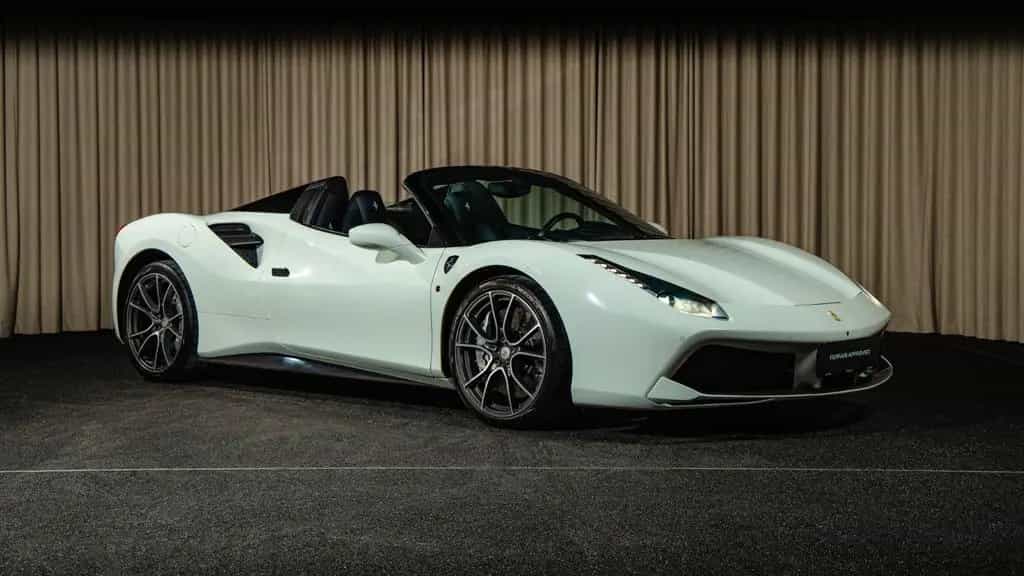 Ferrari 488 Spider *FERRARI DENMARK* 04/2017-photo-4