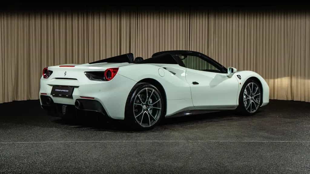 Ferrari 488 Spider *FERRARI DENMARK* 04/2017-photo-7