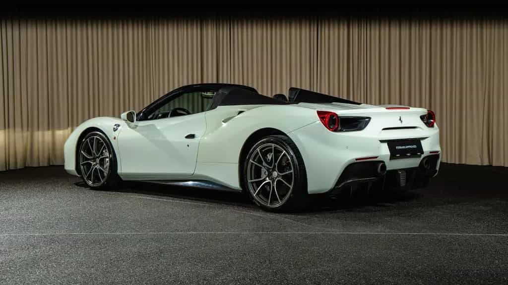 Ferrari 488 Spider *FERRARI DENMARK* 04/2017-photo-9
