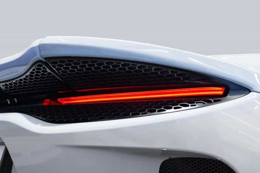 McLaren GT - Luxe - MSO Cirrus Grey 08/2023-photo-30