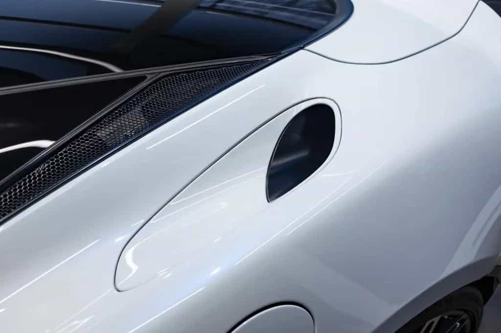 McLaren GT - Luxe - MSO Cirrus Grey 08/2023-photo-31