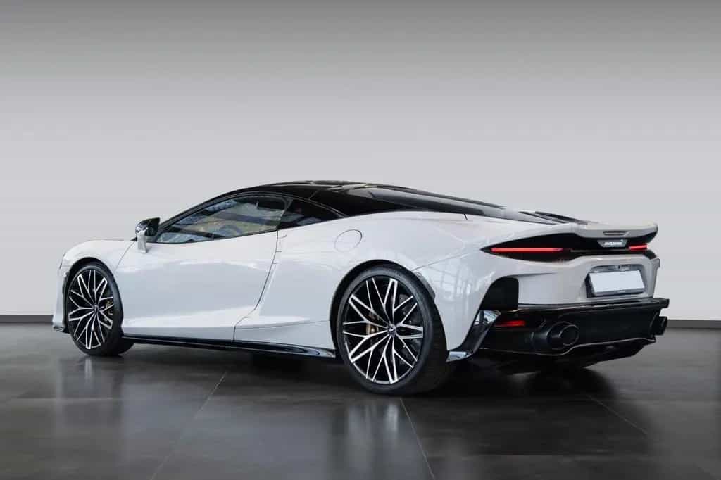 McLaren GT - Luxe - MSO Cirrus Grey 08/2023-photo-6