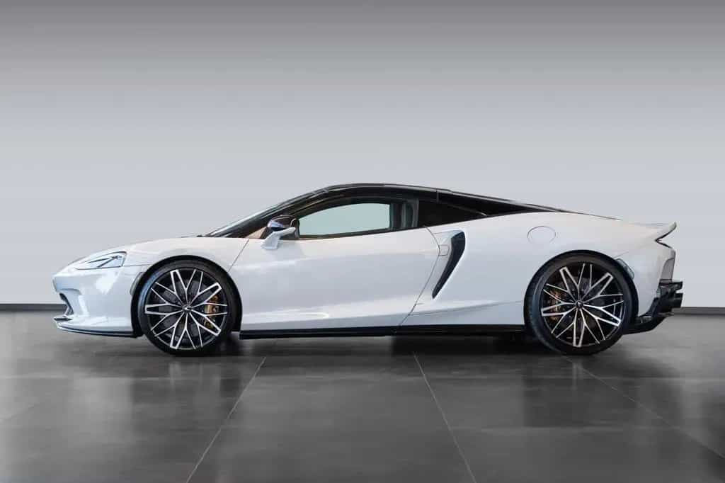 McLaren GT - Luxe - MSO Cirrus Grey 08/2023-photo-7