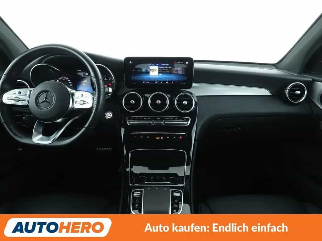 Mercedes-Benz GLC-Class 200 4Matic AMG Line Aut.*NAVI*LED*ACC* 02/2021-photo-11