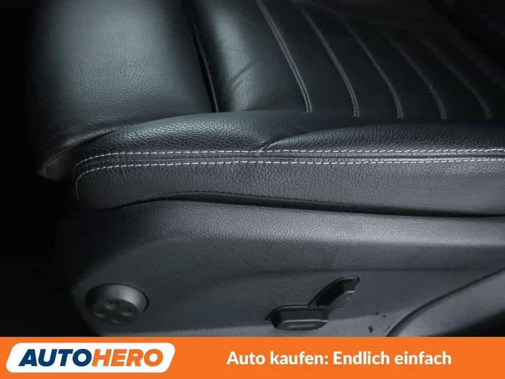 Mercedes-Benz GLC-Class 200 4Matic AMG Line Aut.*NAVI*LED*ACC* 02/2021-photo-25