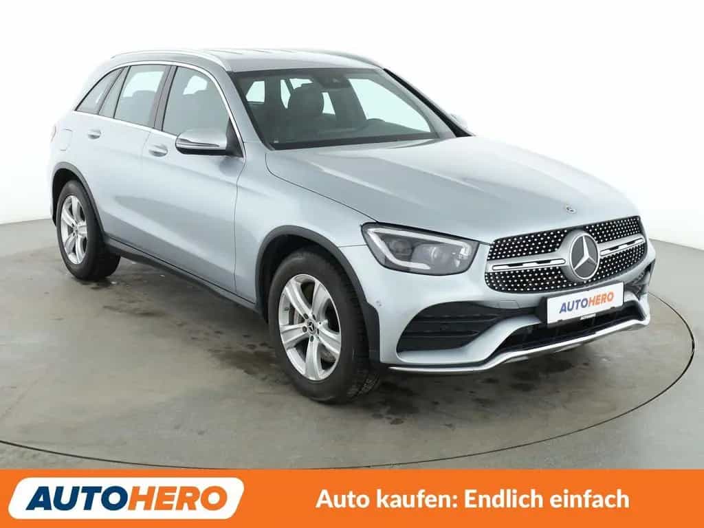 Mercedes-Benz GLC-Class 200 4Matic AMG Line Aut.*NAVI*LED*ACC* 02/2021-photo-7