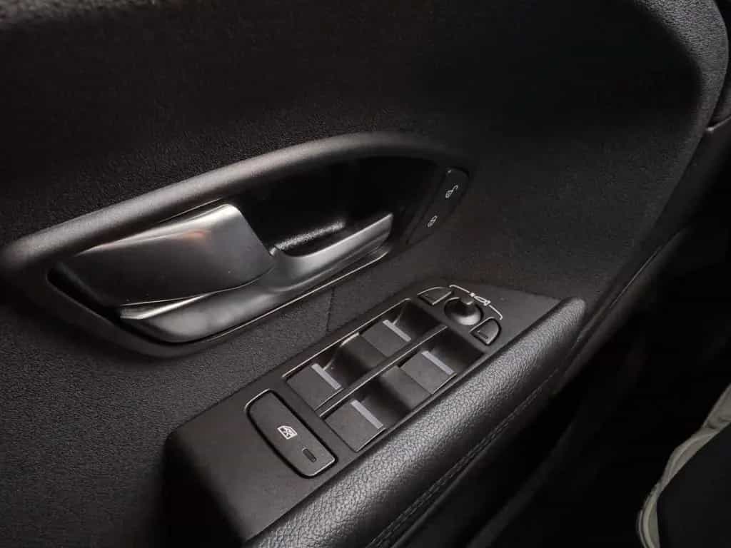 Land Rover Range Rover Rover Evoque Pure Technik AHK°NAVI°SHZ°PDC 06/2014-photo-23