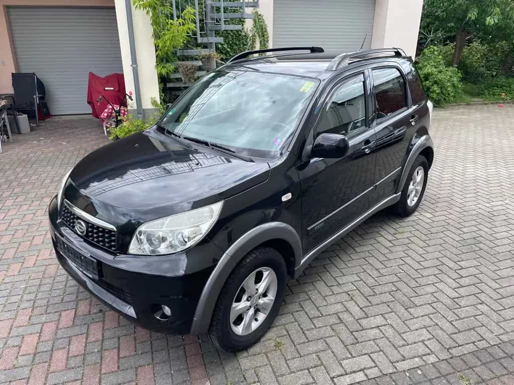 Daihatsu Terios 1.5 Top S 4WD/1-Hand/Standheizung/Top Ztd 05/2011-photo-1