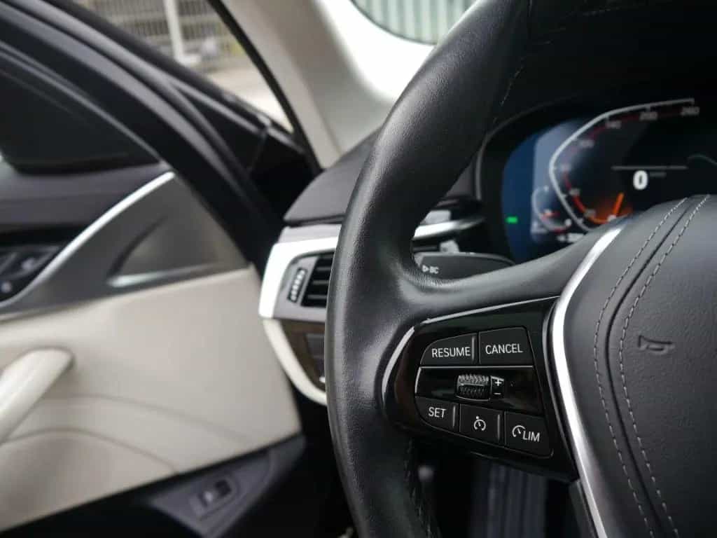 BMW 5 Series 520d xDrive tour. Luxury Line A: +PANO+HIFI+DAB+ 08/2022-photo-18