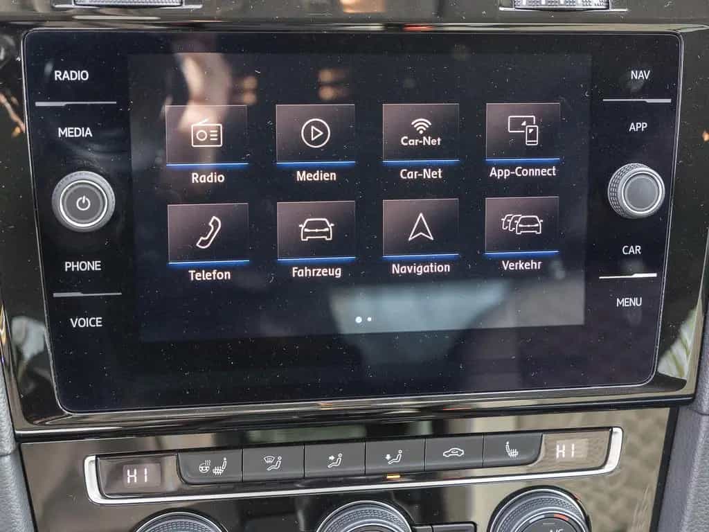 Volkswagen Golf VII 1.0 TSI Join R-Line NAVI CLIMATRONIC PR 03/2019-photo-10