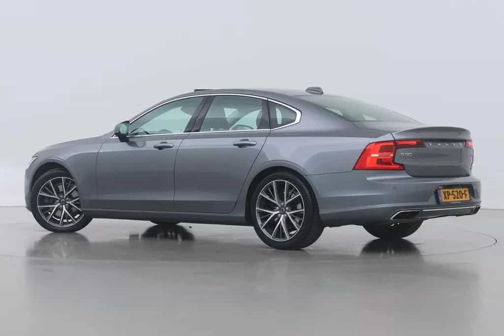 Volvo S90 T5 Momentum | Head-Up | Schuif/kanteldak | L 02/2019-photo-1