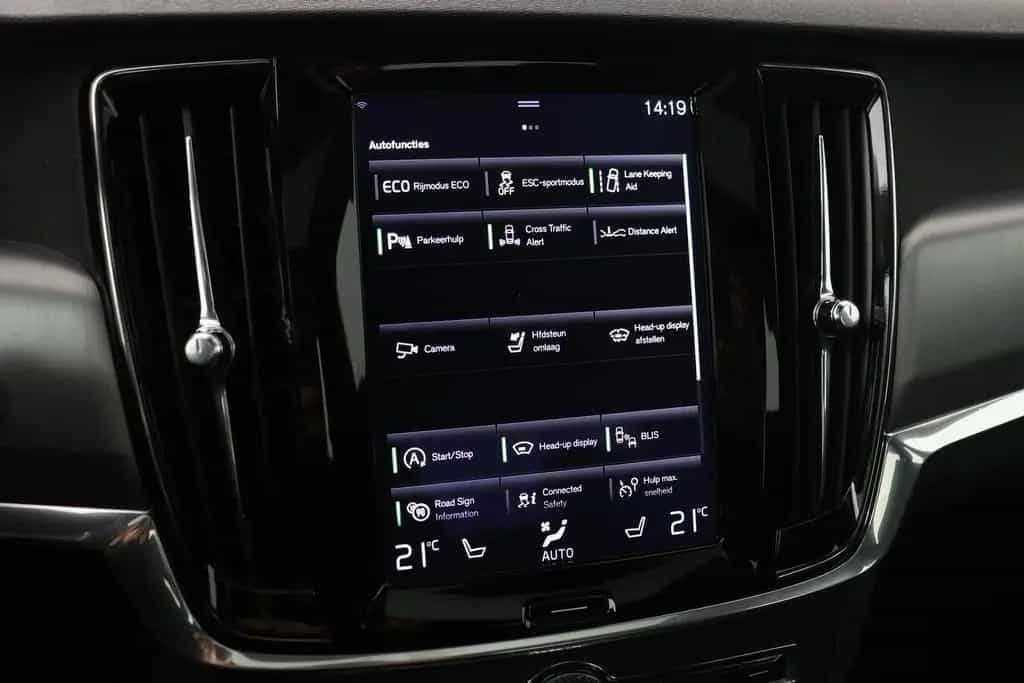 Volvo S90 T5 Momentum | Head-Up | Schuif/kanteldak | L 02/2019-photo-24