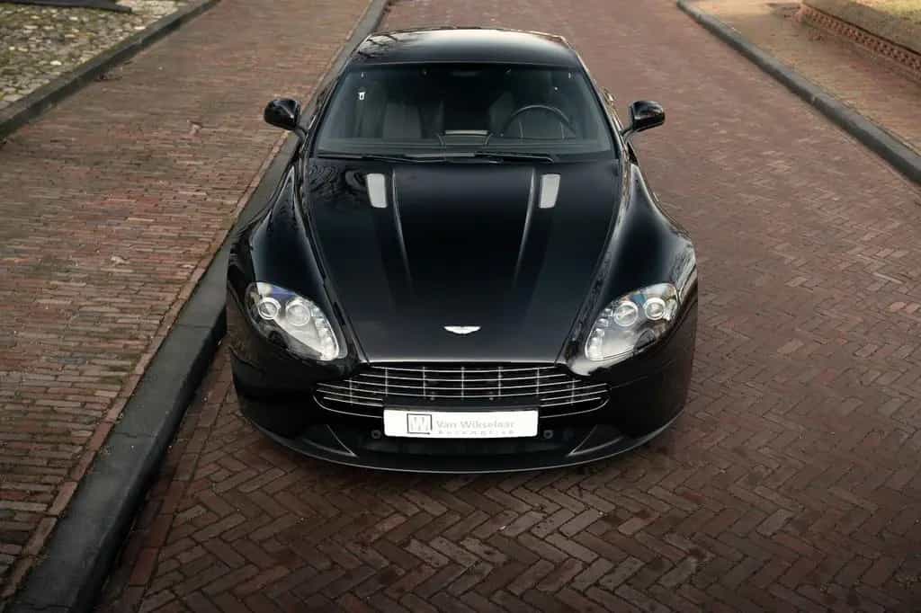 Aston Martin V8 Vantage 4.7l Sportshift 09/2012-photo-11