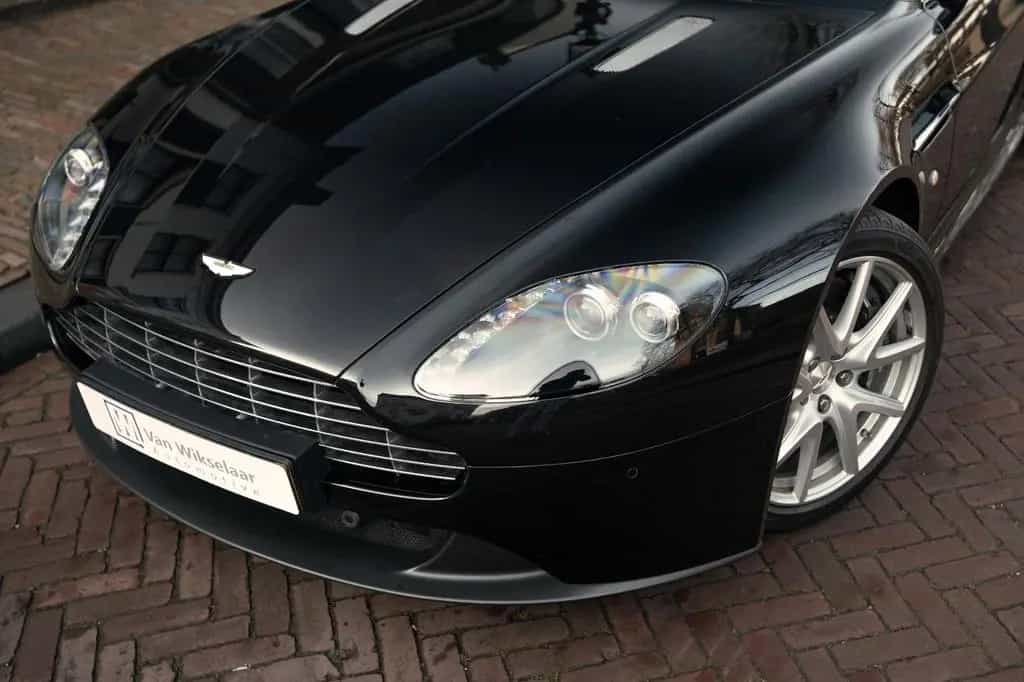 Aston Martin V8 Vantage 4.7l Sportshift 09/2012-photo-13