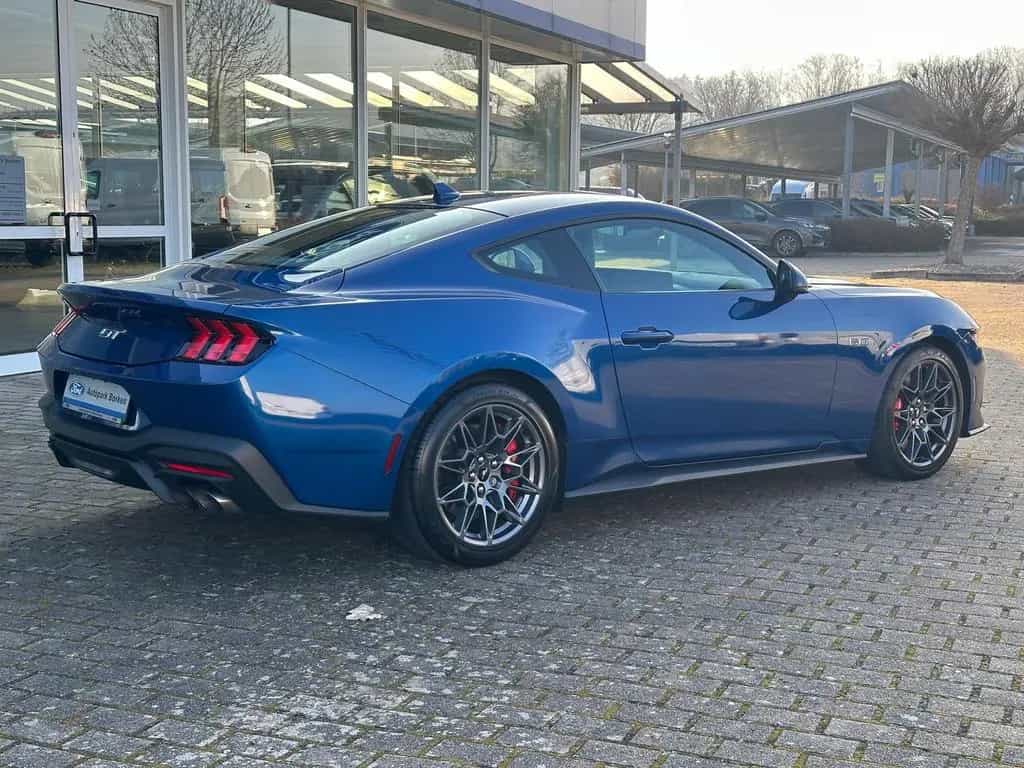 Ford Mustang Fastback 5.0 Ti-VCT V8 328 kW GT 03/2025-photo-3