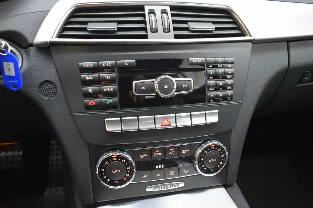 Mercedes-Benz C 200 T AMG-Sportpaket+BI-Xenon+Memory+Navi+PDC 10/2012-photo-16