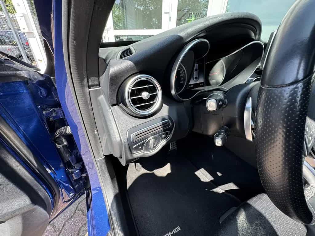 Mercedes-Benz C-Class 180 AMG Line Interieur*Burmester*Sportfahrwerk 09/2018-photo-15