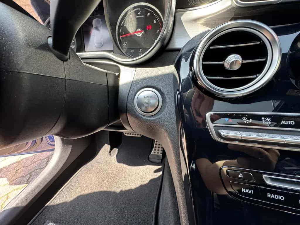 Mercedes-Benz C-Class 180 AMG Line Interieur*Burmester*Sportfahrwerk 09/2018-photo-19