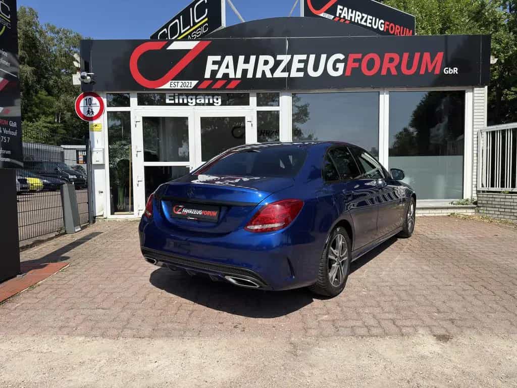 Mercedes-Benz C-Class 180 AMG Line Interieur*Burmester*Sportfahrwerk 09/2018-photo-3