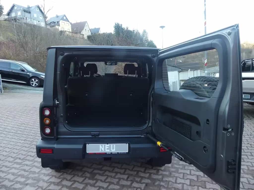 BAW 212 *4x4*Automatik*Leder*Kam*SHZ*LED*Seilwinde null-photo-8