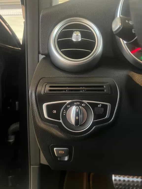 Mercedes-Benz GLC 200 4Matic AMG LINE Night Paket *1.HAND* 06/2020-photo-17