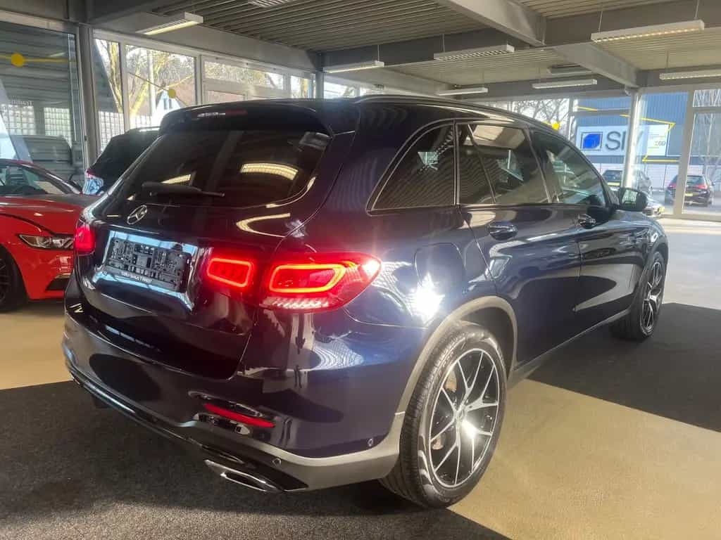 Mercedes-Benz GLC 200 4Matic AMG LINE Night Paket *1.HAND* 06/2020-photo-6