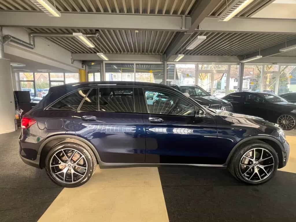 Mercedes-Benz GLC 200 4Matic AMG LINE Night Paket *1.HAND* 06/2020-photo-7