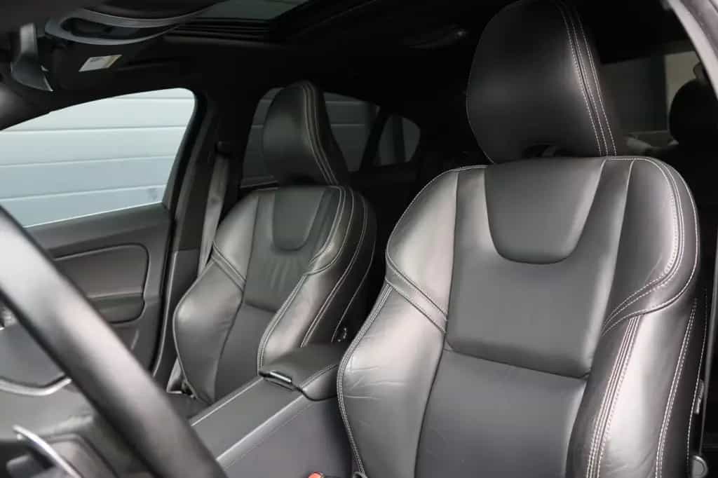 Volvo S60 T5/R-Design/ACC+SPUR/4xSHZ/LHZ/KAMERA/TTW/18 04/2016-photo-18
